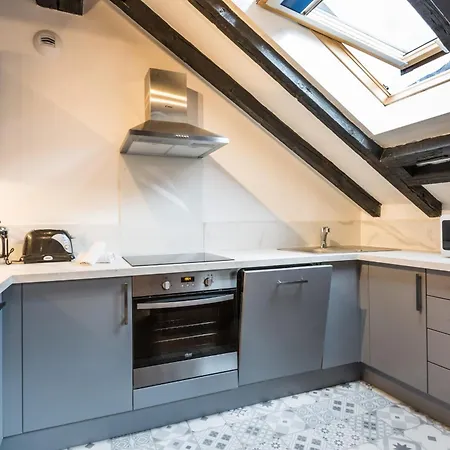 Mansarde- 2 Bedroom Floor Apartment Chamonix